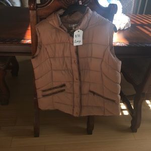 Stylish Tan Puffer Vest