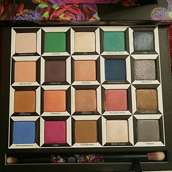 ***TRADED!!!*** UD Alice Through the Looking Glass - Picture 4 of 5