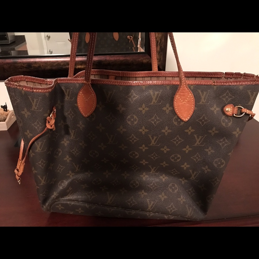 Louis Vuitton Neverfull MM