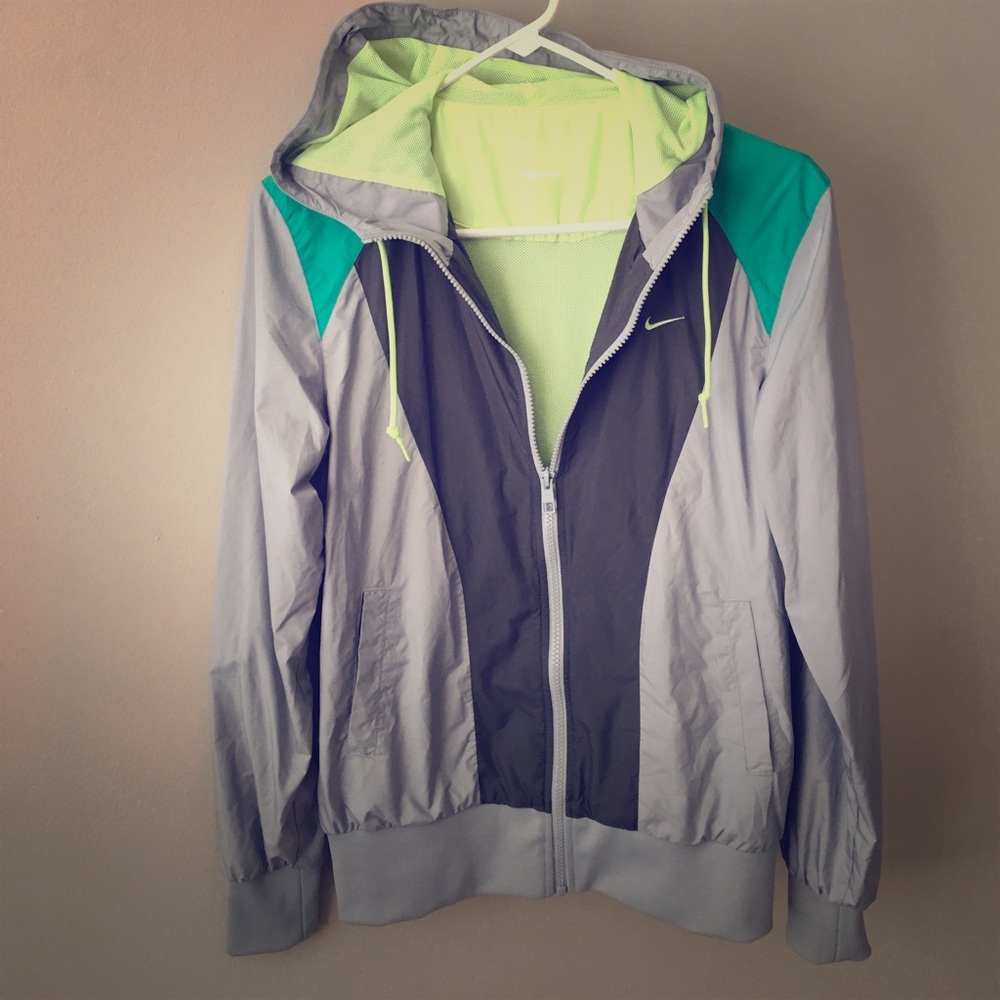 Nike windbreaker