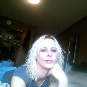 Meet your Posher, Deborah