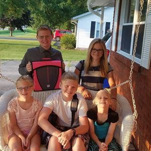 Meet your Posher, Carrie