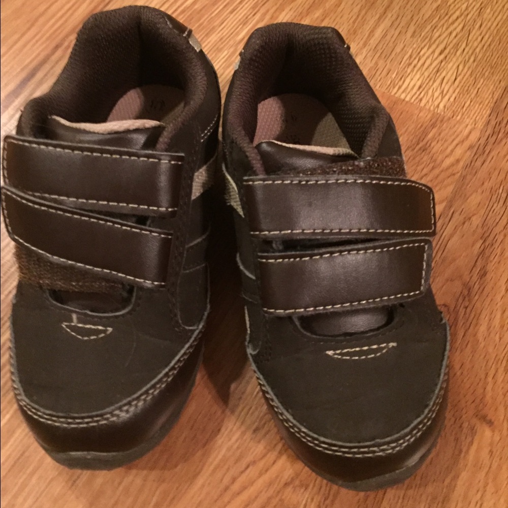 Toddler boys shoes