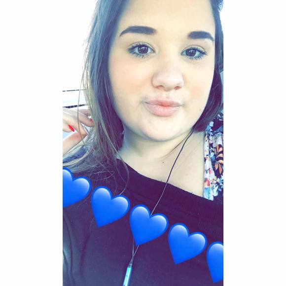 Meet your Posher, Taylor - Picture 1 of 1