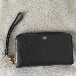 Fossil Zip Phone Wallet