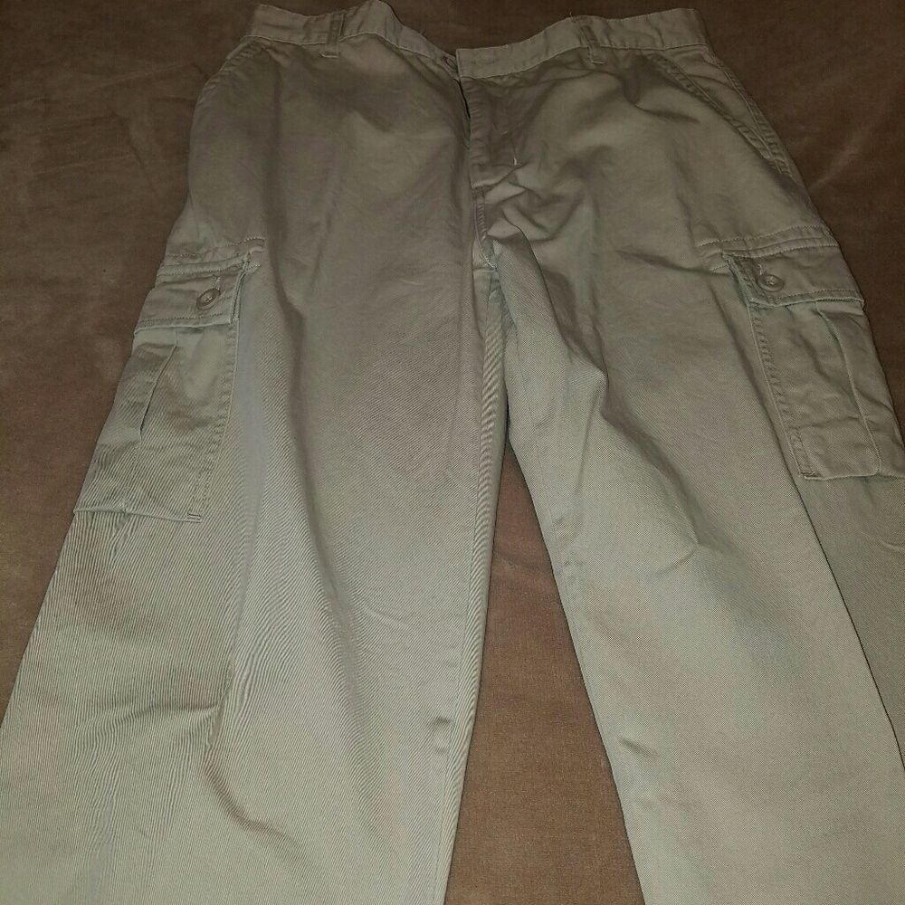 Men's Arizona Cargo pants 36 waist 32 long