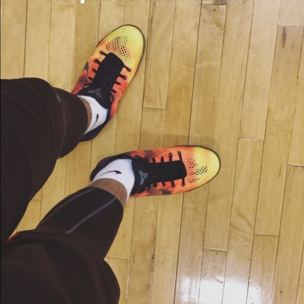 BRAND NEW KOBE 11