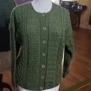 Carraigdonn Genuine Irish Knit Sweater, Size M