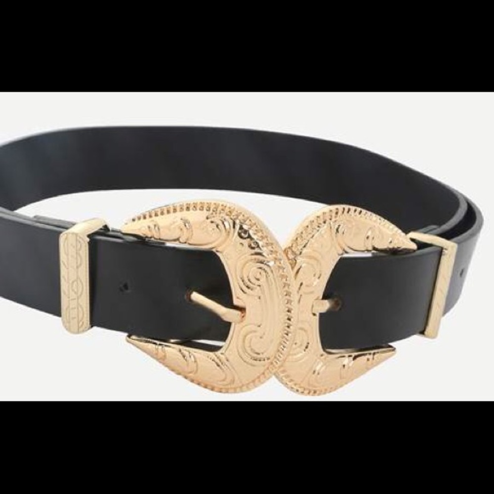 Double buckle belt (similar to b-low)
