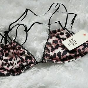 NWT Strappy bralette