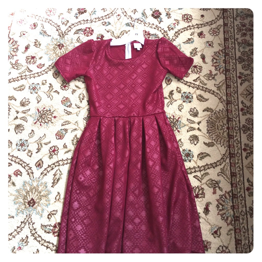 Lularoe Amelia dress with pockets