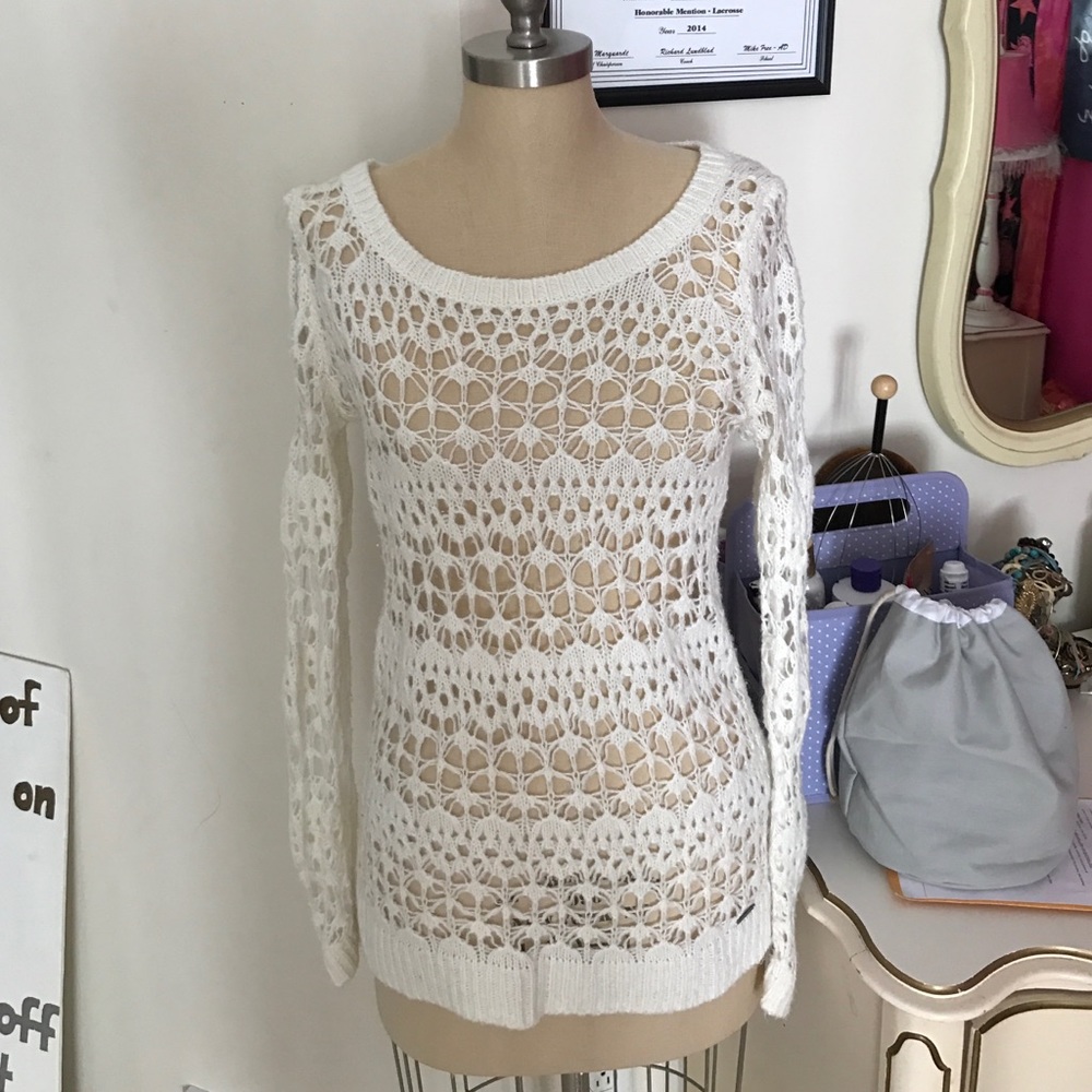 Adorable Hollister Oversized Sweater