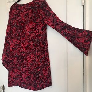Red pattern tunic dress