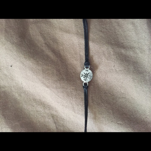 Compass bracelet - Picture 2 of 2