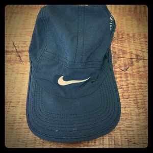 Nike Women's AW84 Running Hat