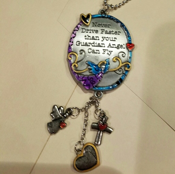 Meet your Posher, Debbie - Picture 2 of 2