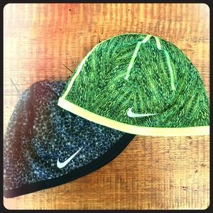 Nike Run Hazard REVERSIBLE Running Winter Beanie