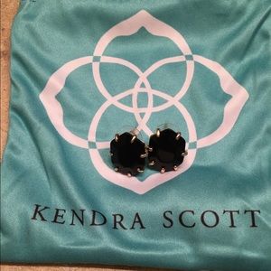 Kendra Scott Morgan Studded Earrings- Black Stone
