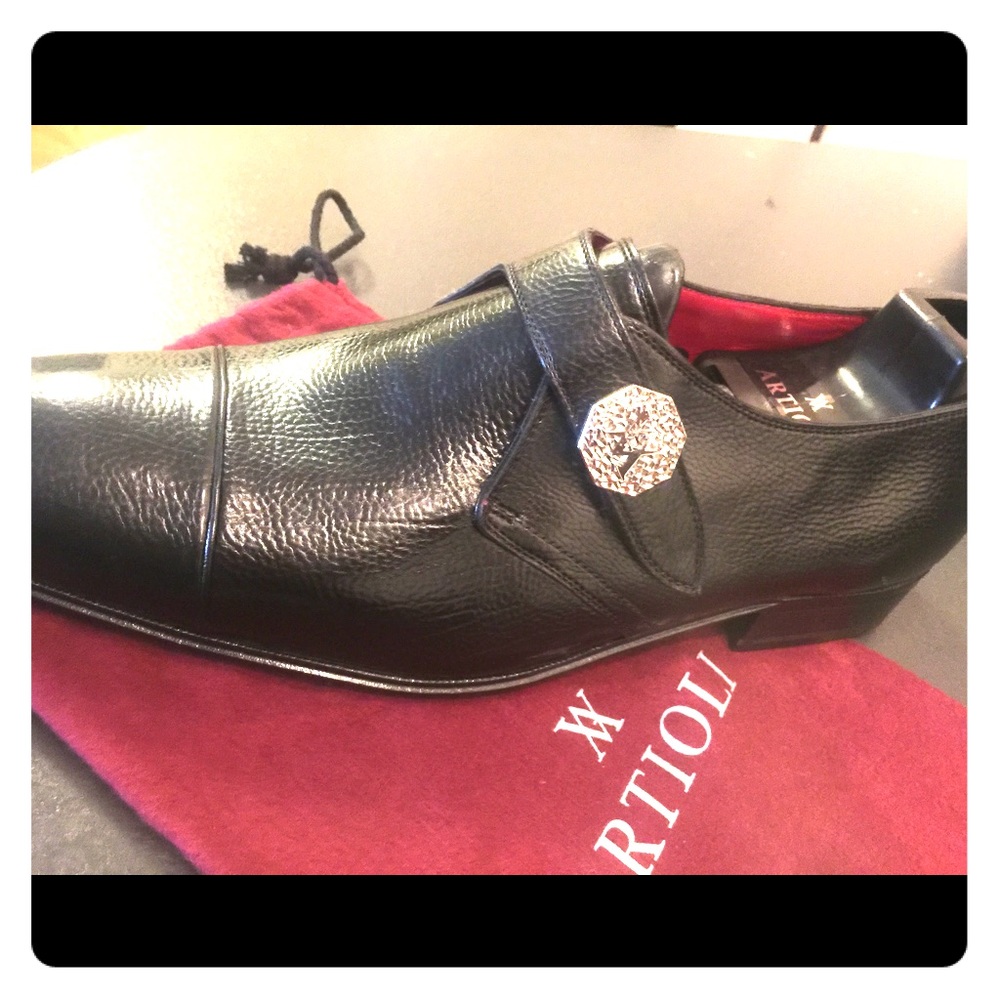 Artioli Men's dress shoes