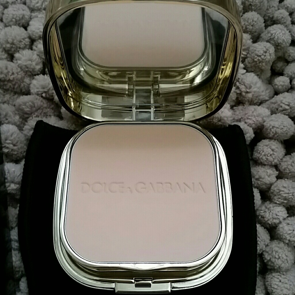 Dolce&Gabbana Beauty Perfect Matte Foundation #90