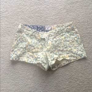 Volcom patterned shorts