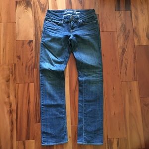 American Eagle 0 Regular Straight Jeans