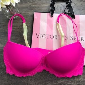 VS PINK Date Push-up bra in neon pink VS PINK Date Push-up bra in neon pink