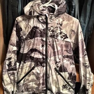 Lululemon running jacket.