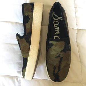 Slip on shoes like new!