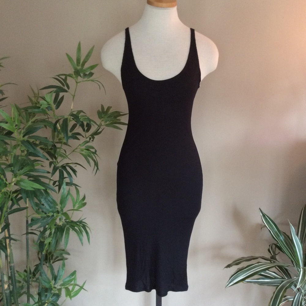 Black Ribbed Bodycon Midi Dress - Picture 2 of 7