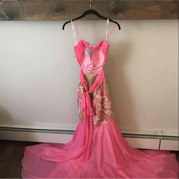 NEW Sherri Hill Nude & Pink Prom Dress - Picture 2 of 4