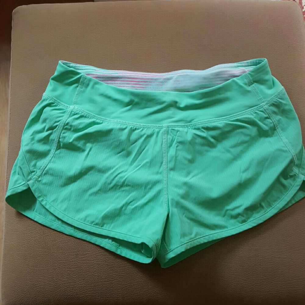 ivivva Speedy Short - only wore once