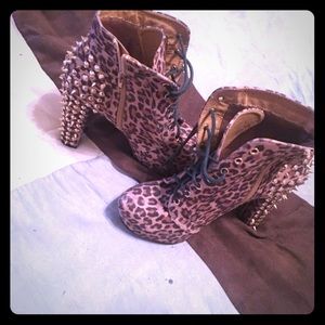 Cheetah booties