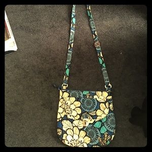 Vera Bradley crossbody purse