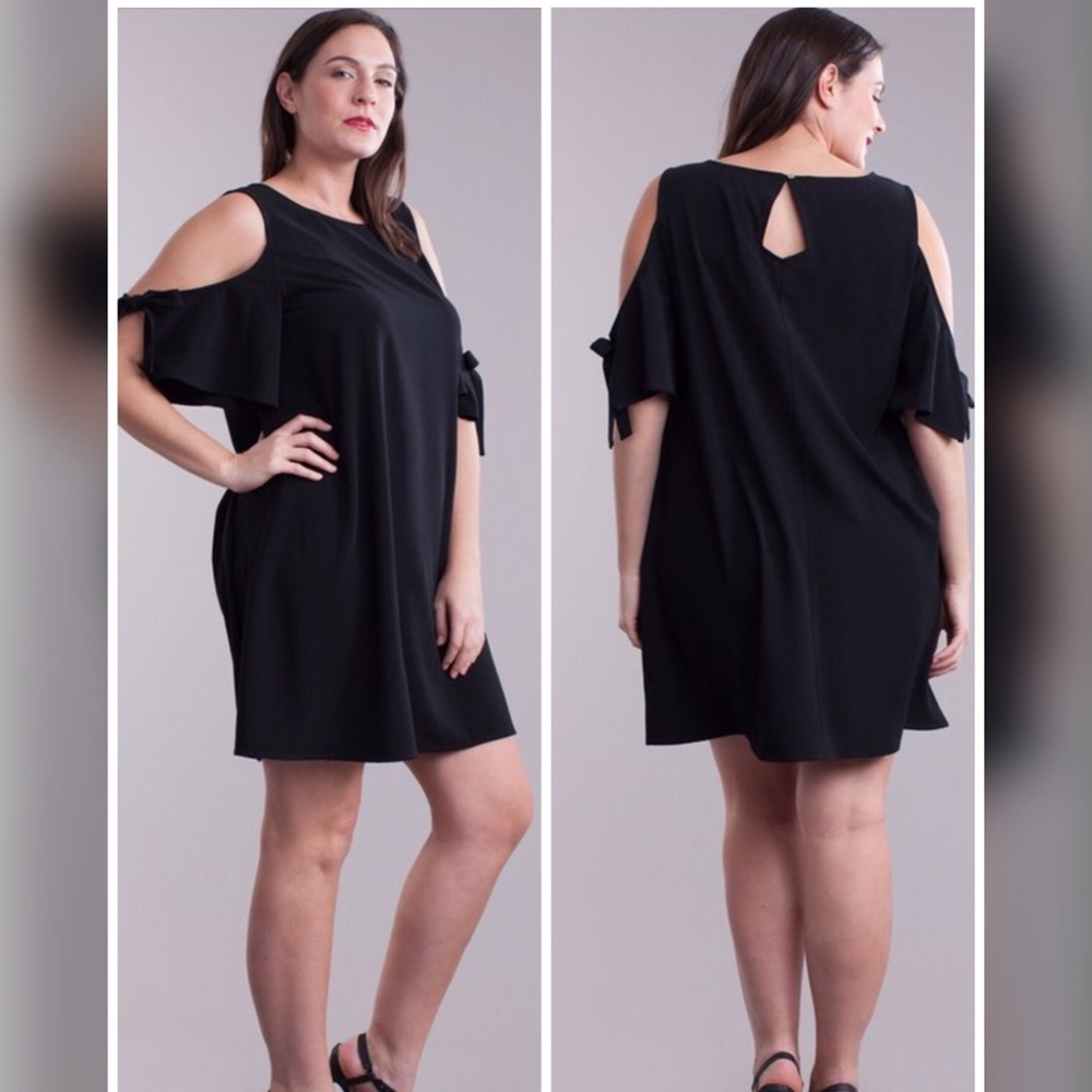 ONLY 1 2X LEFT! The Layne Baby Doll Dress - Picture 2 of 2