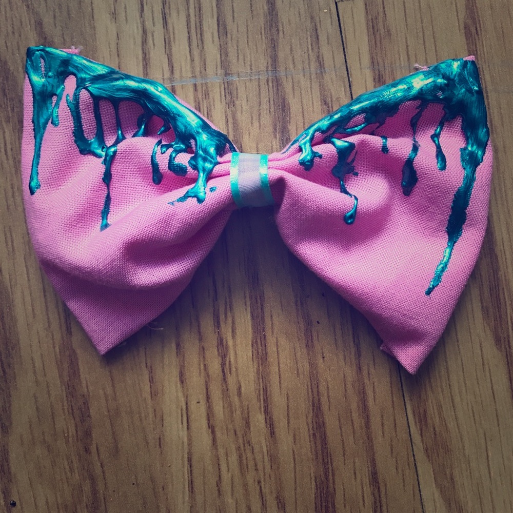 Handmade Pink Drippy Bow