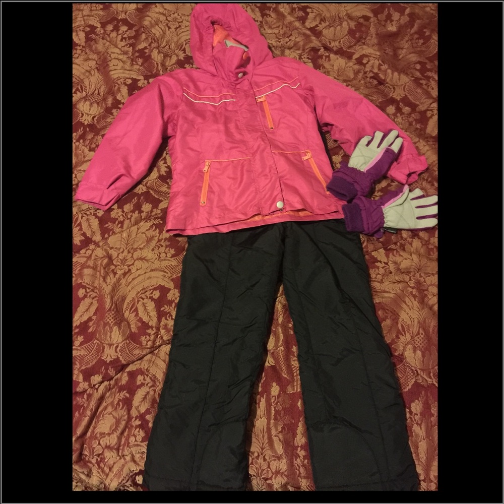 Snow Clothes for girls