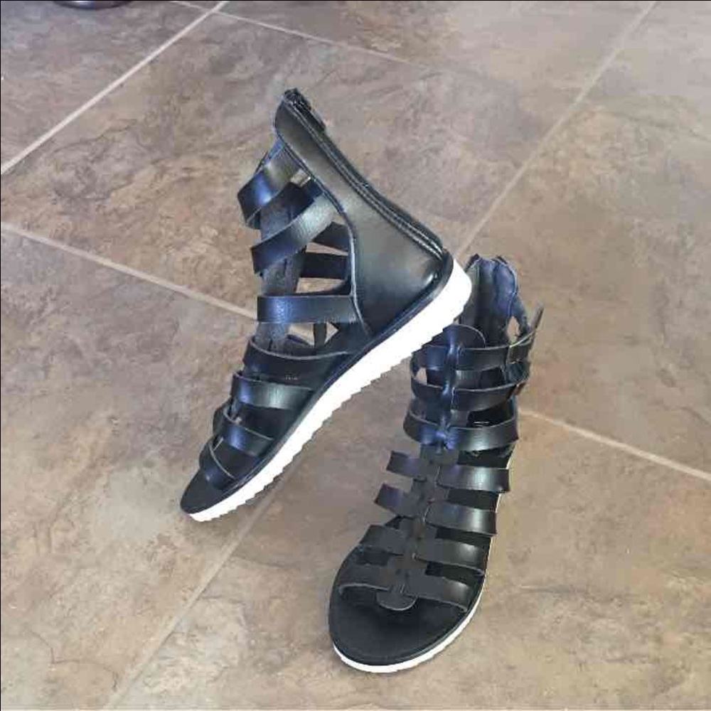 Gladiator sandals size 8