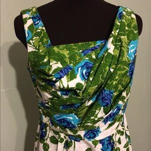 Size 8 petite Cotton floral dress