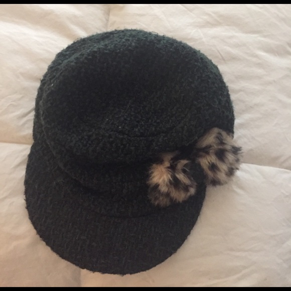 Super cute hat - Picture 4 of 4