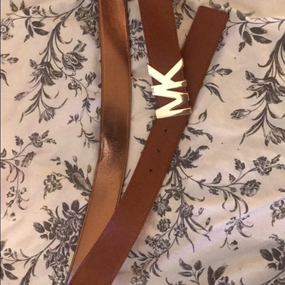 MICHAEL KORS BELT