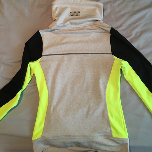 SOLD - Picture 3 of 4