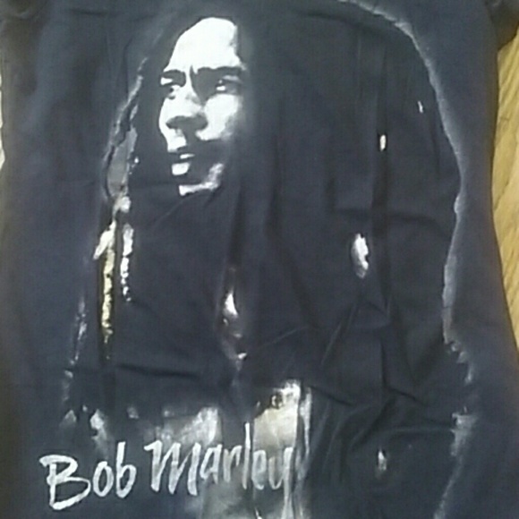 ❌SOLD on Ⓜ️❌Bob Marley Tee - Picture 2 of 3