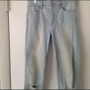 Light Wash High Rise Distressed Jeans