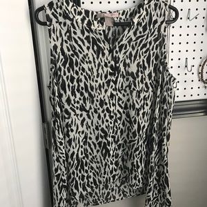Forever 21 Sleeveless Blouse