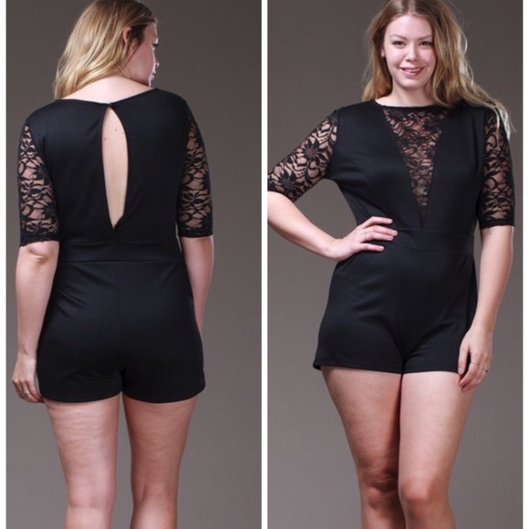 👌👌SALE👌👌The Elaina Sexy Romper - Picture 2 of 3