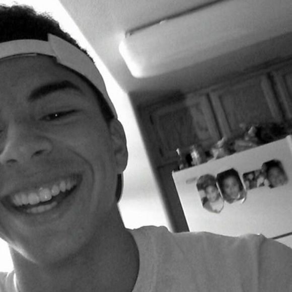 Meet your Posher, Daylan - Picture 1 of 1