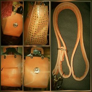 MK(Michael Kors) handbag/purse