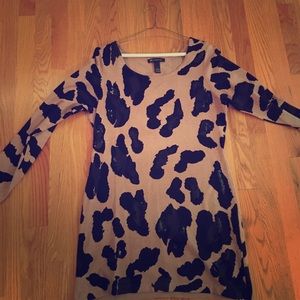 Tunic leopard sequin sweater