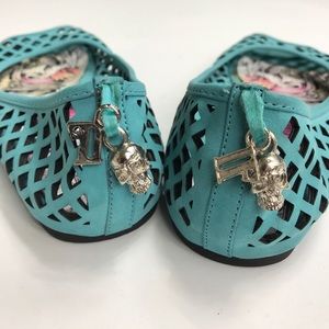 Ironfist Teal Flats